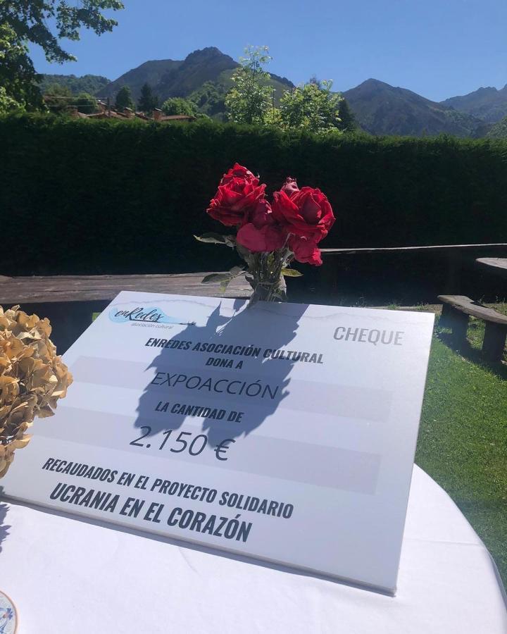 Hotel Restaurante La Carasca Orlé Dış mekan fotoğraf