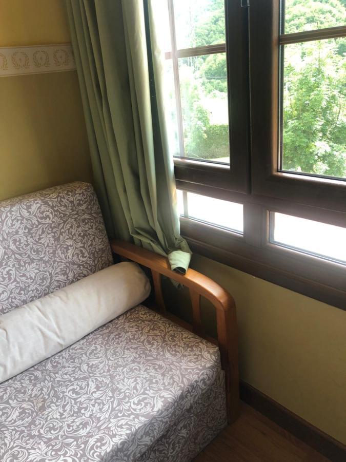 Hotel Restaurante La Carasca Orlé Dış mekan fotoğraf